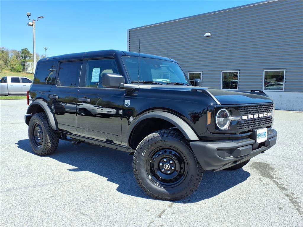 New 2026 Ford Bronco Big Bend image 3
