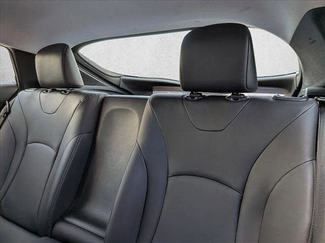 Used 2017 Toyota Prius Prime Advanced image 14