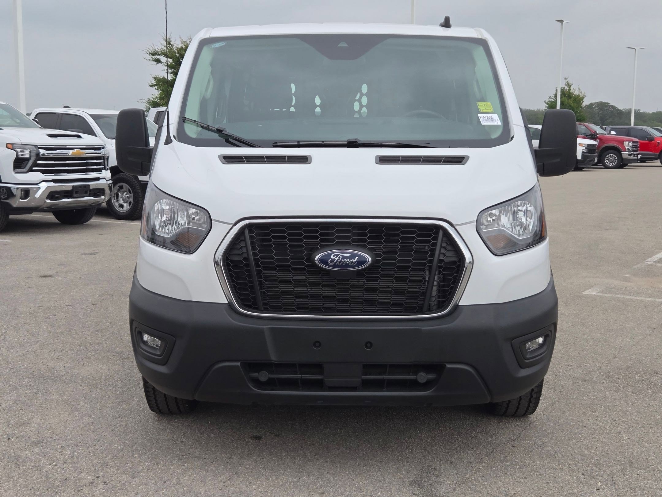 Used 2025 Ford Transit 250 Low Roof w/ Exterior Upgrade Package RWD image 8
