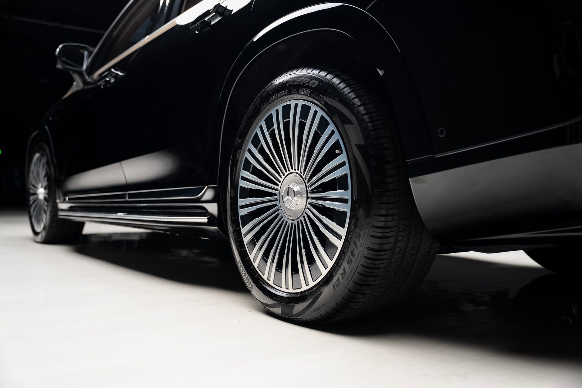 Used 2024 Mercedes-Benz Maybach EQS 680 4MATIC image 78