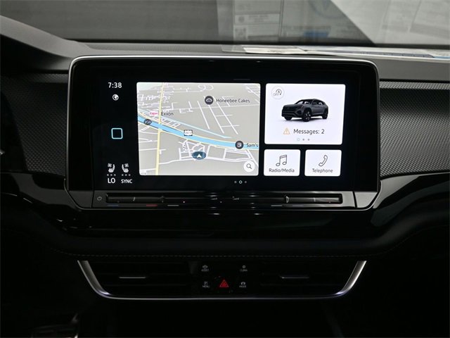 New 2025 Volkswagen Atlas Cross Sport SEL Premium R-Line image 32