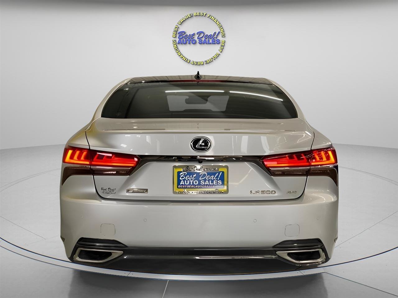Used 2019 Lexus LS 500 F Sport w/ Accessory Package (Z1) AWD/4WD image 4