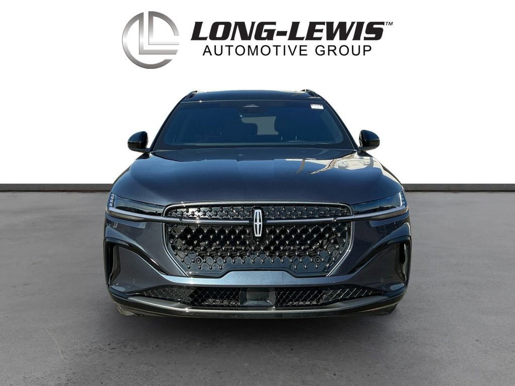 Used 2024 Lincoln Nautilus Reserve w/ Equipment Group 202A image 11