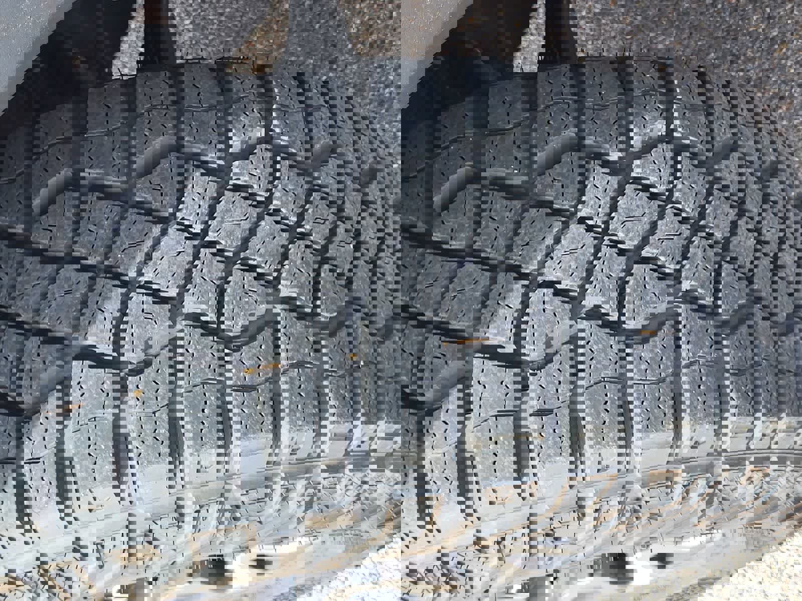 Used 2025 Chevrolet Colorado ZR2 w/ Technology Package image 10