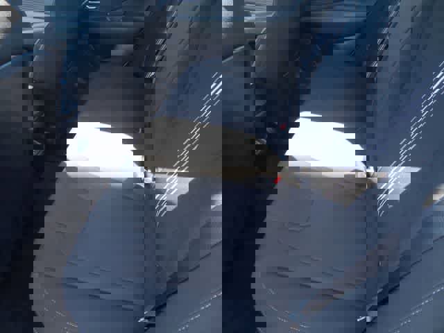 Used 2025 Hyundai Elantra SEL image 7