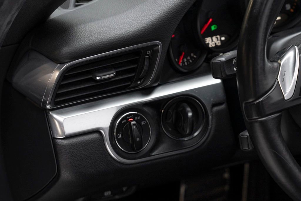 Used 2013 Porsche 911 Carrera image 22