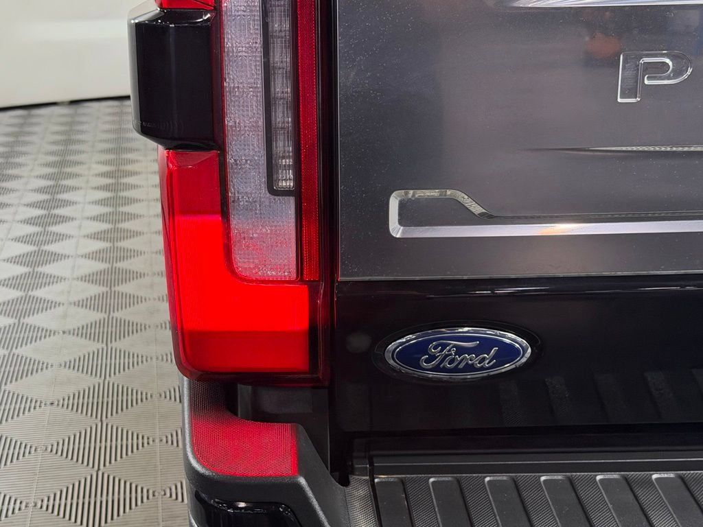 Used 2024 Ford F350 Platinum AWD/4WD image 30