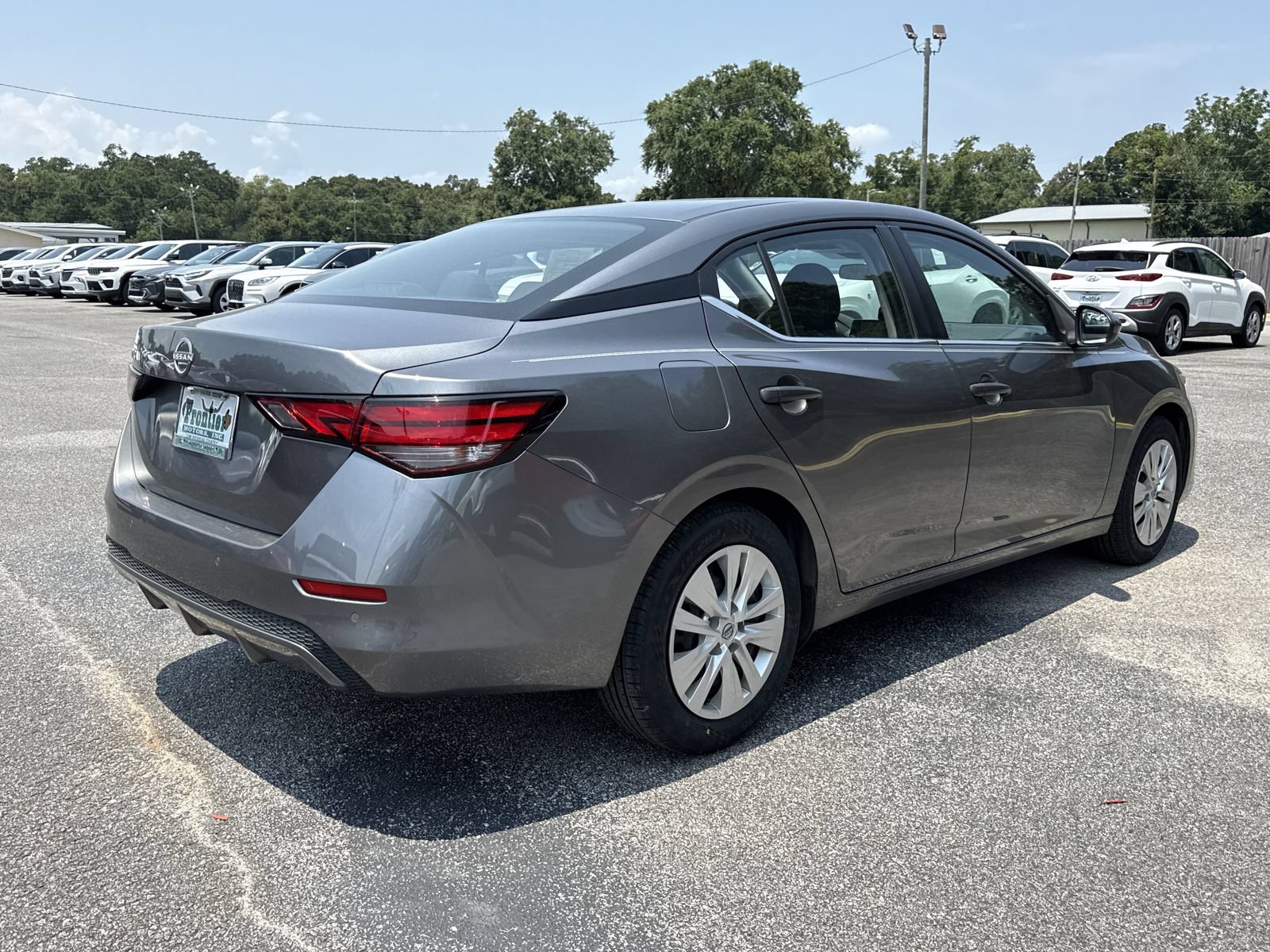 Used 2025 Nissan Sentra S FWD image 5