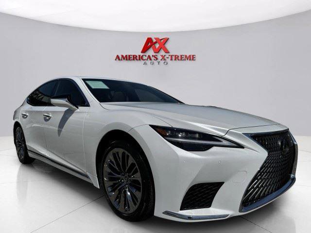 Used 2023 Lexus LS 500 w/ Accessory Package (Z2) RWD image 7
