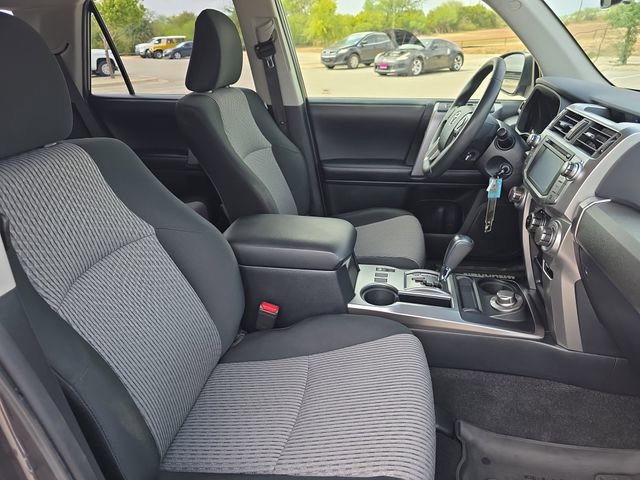 Used 2019 Toyota 4Runner SR5 Premium image 10