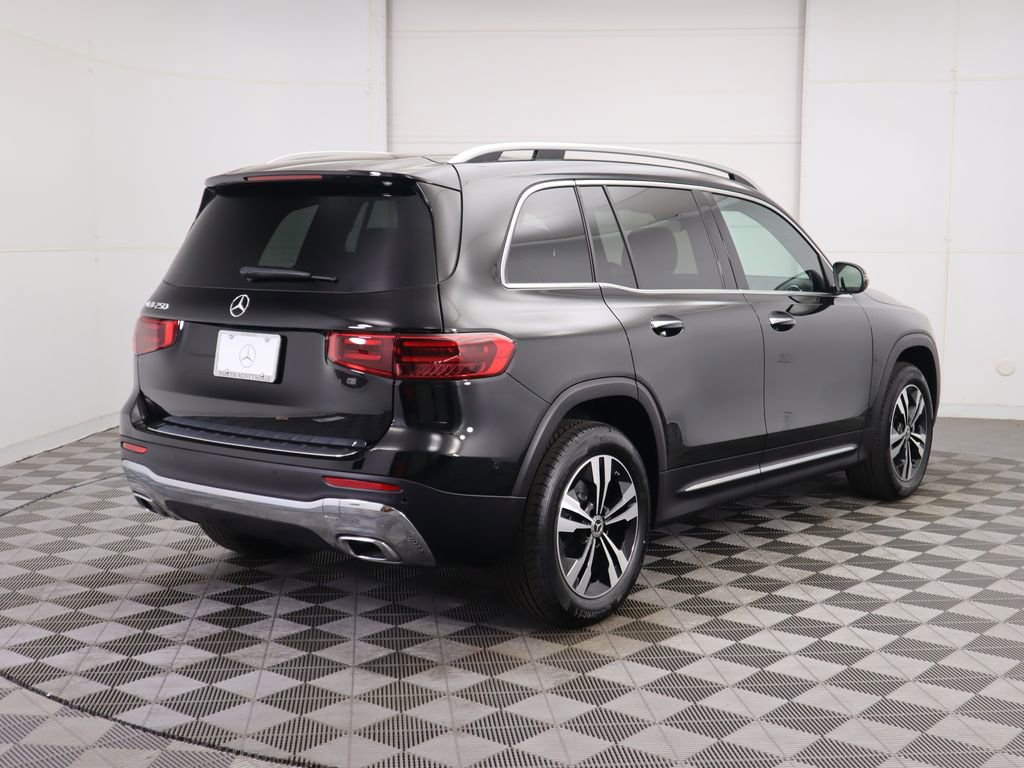 Certified 2025 Mercedes-Benz GLB 250 image 5