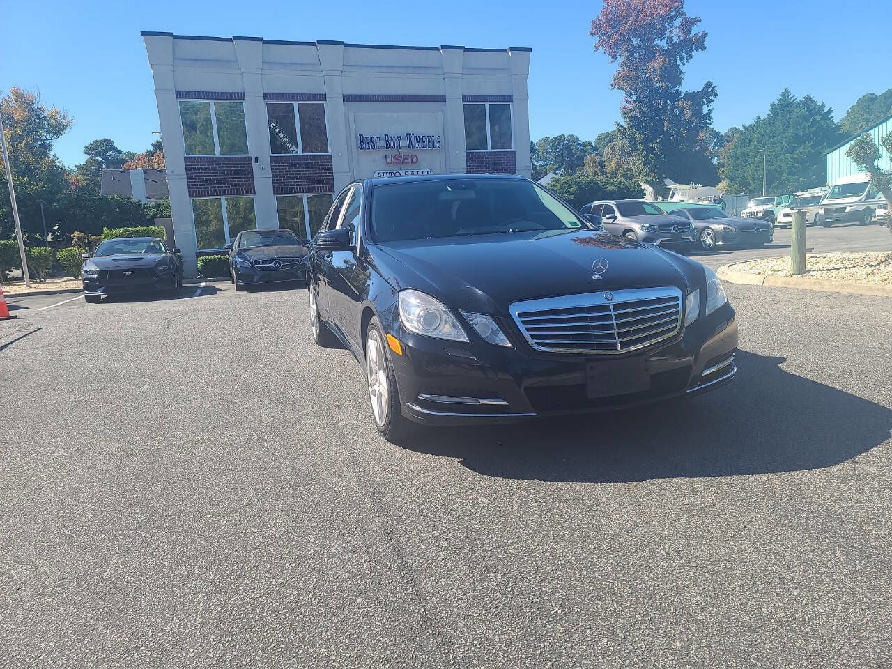 Used 2011 Mercedes-Benz E 350 4MATIC Sedan
