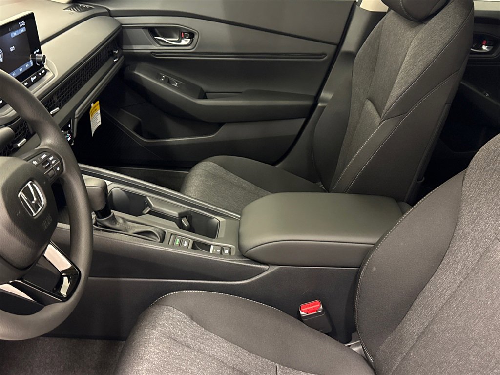 New 2025 Honda Accord SE image 16