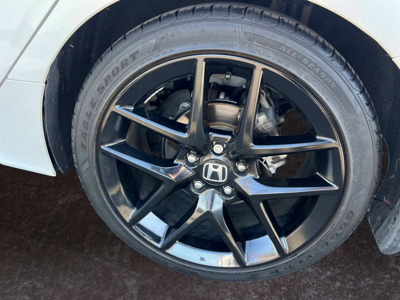 Used 2023 Honda Civic Sport image 14