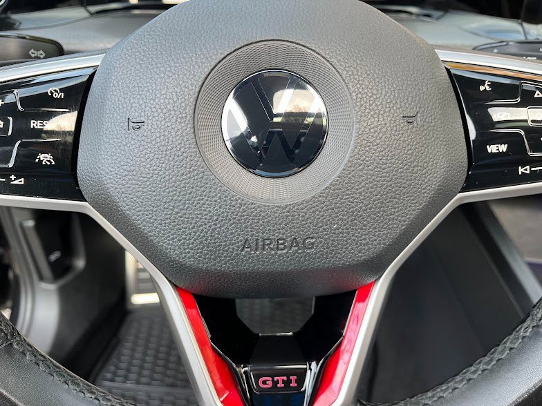 Used 2022 Volkswagen GTI SE w/ SE Leather Package image 15