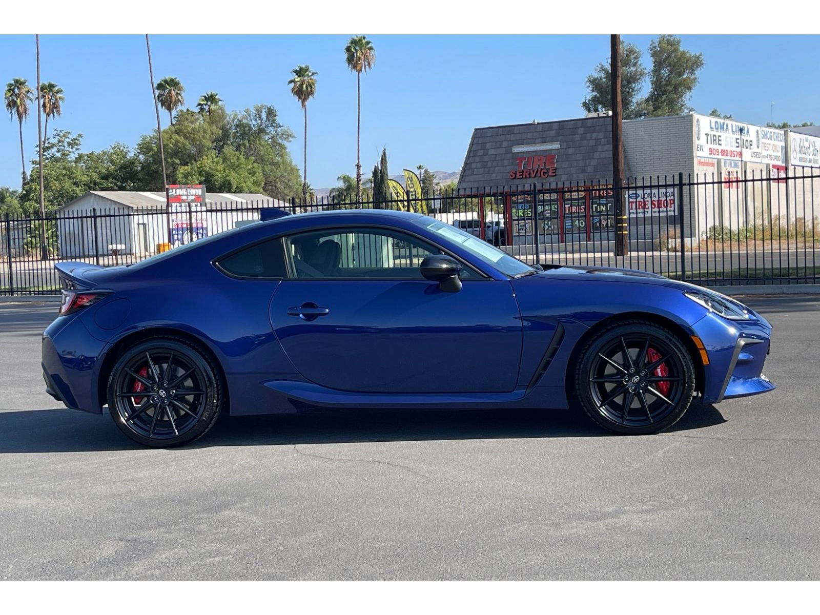 Used 2025 Toyota GR86 Premium w/ Performance Package RWD image 7