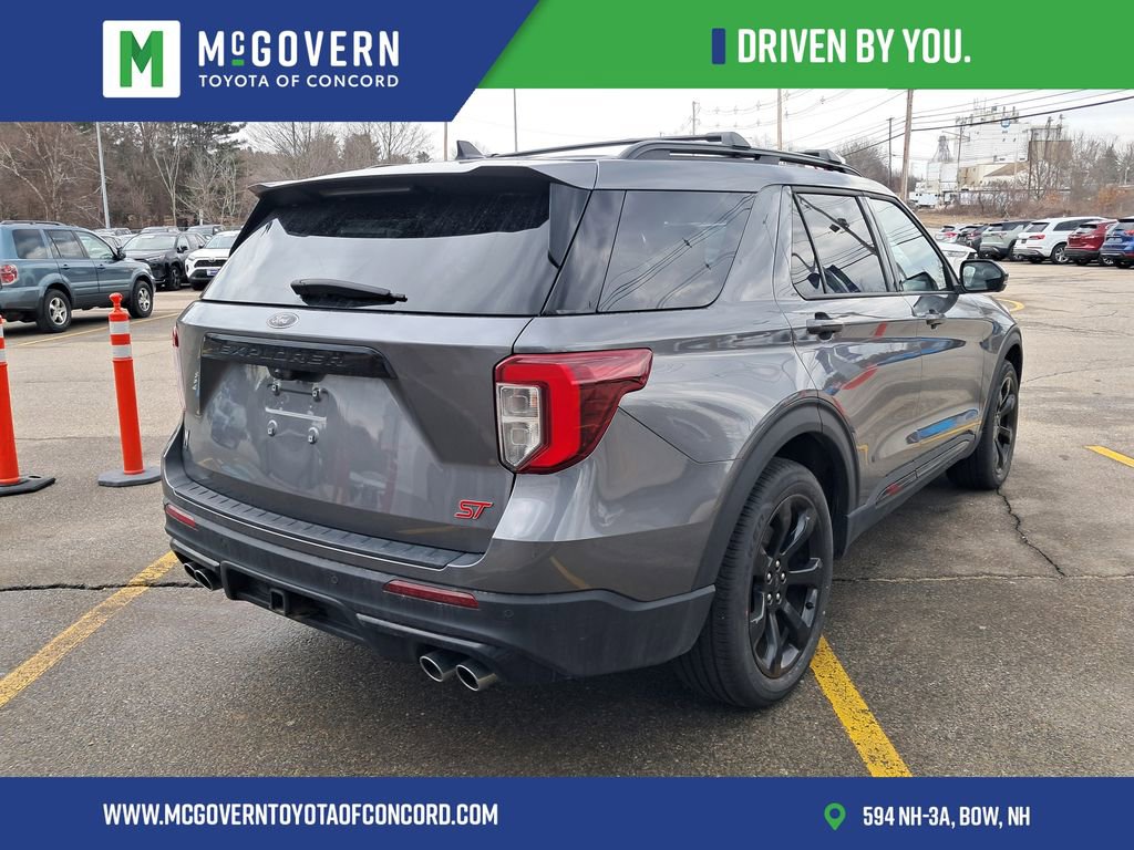 Used 2022 Ford Explorer ST w/ Equipment Group 401A image 3