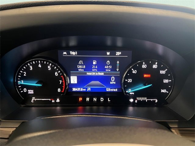 Used 2023 Ford Explorer Limited image 22