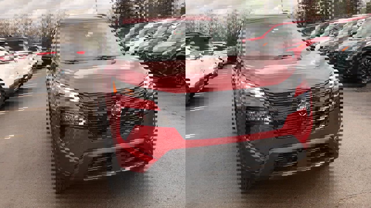 New 2026 Nissan Rogue SV image 3