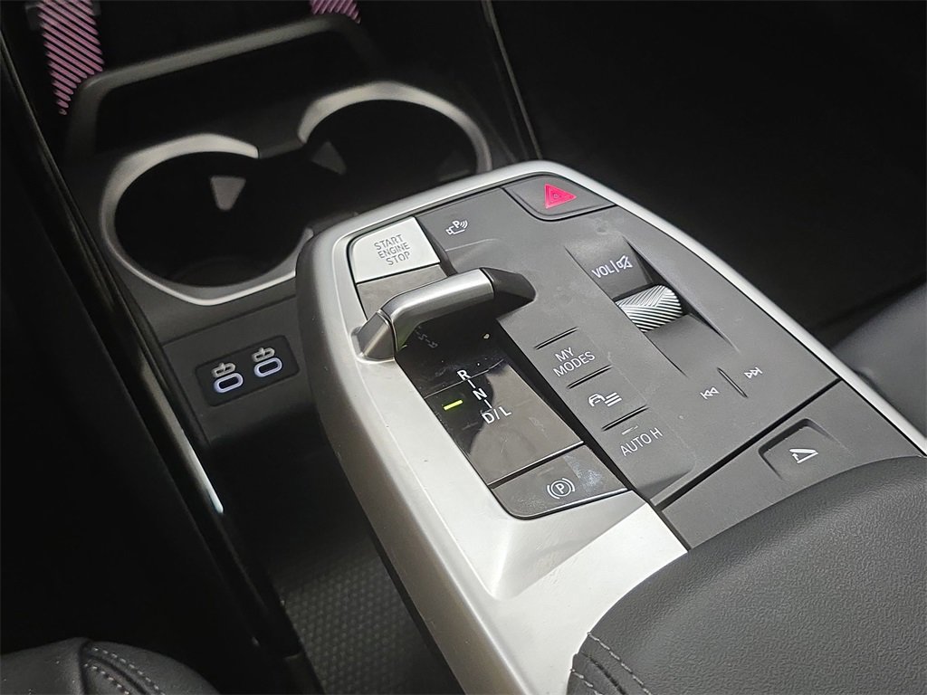 Certified 2025 BMW X1 xDrive28i w/ Convenience Package image 21