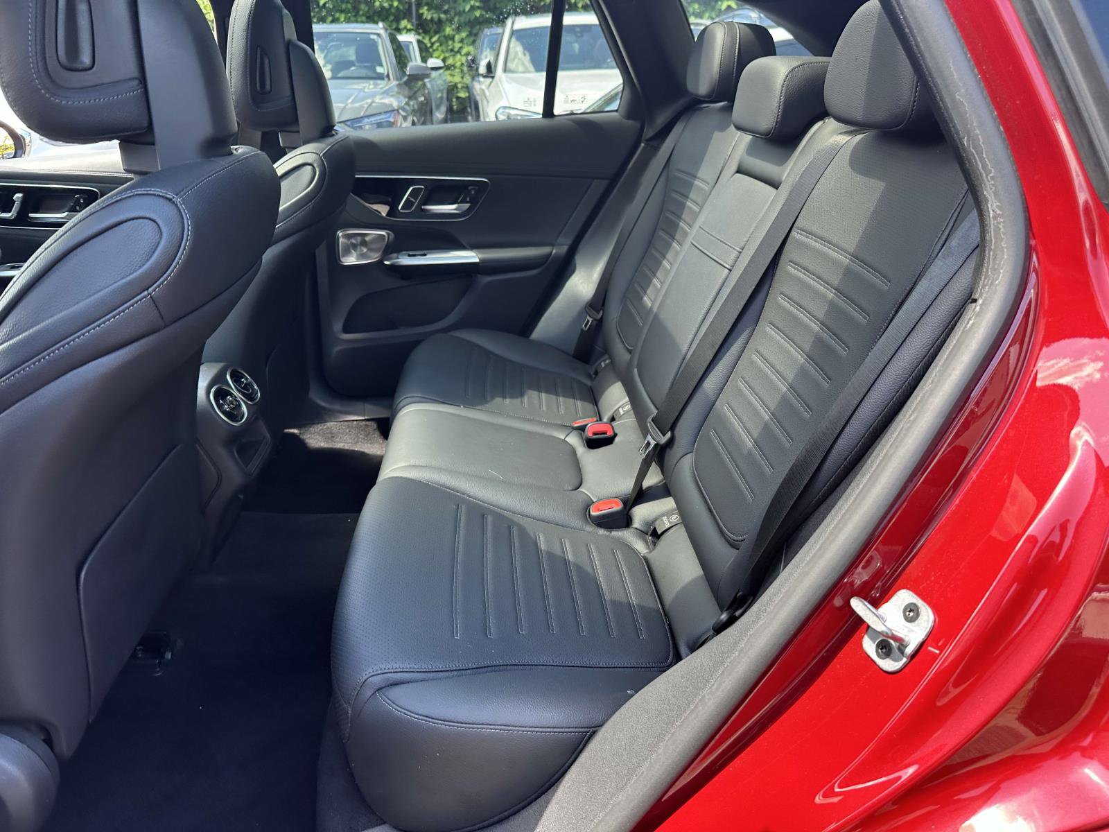 Used 2024 Mercedes-Benz GLC 300 4MATIC w/ AMG Line image 16