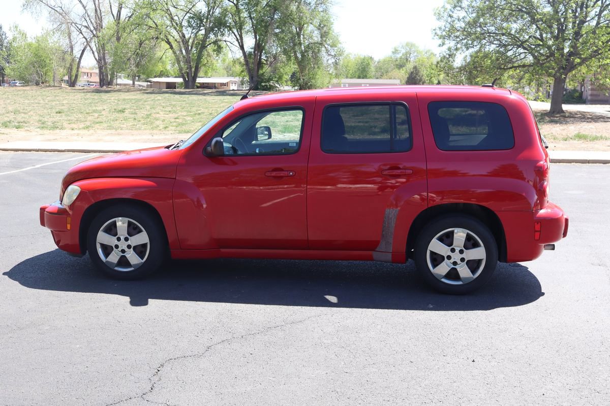 Used 2011 Chevrolet HHR LS image 9