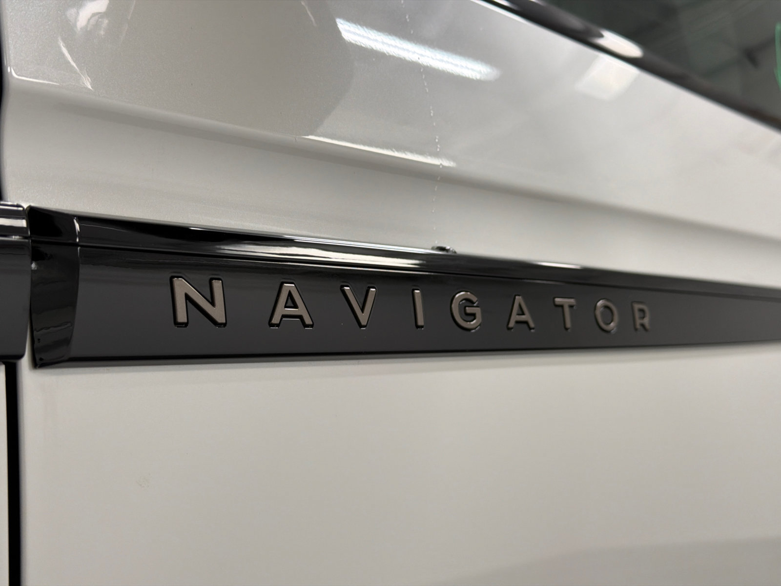 New 2027 Lincoln Navigator L Black Label w/ Black Label Special Edition AWD/4WD image 17