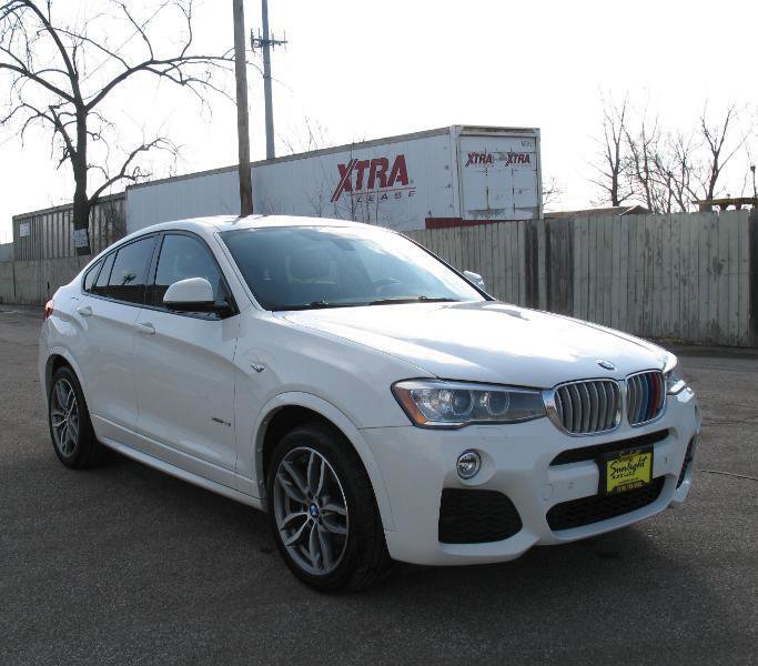 Used 2016 BMW X4 xDrive28i image 2