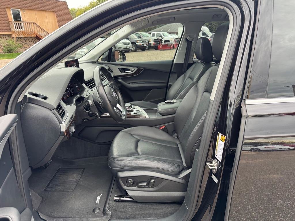 Used 2019 Audi Q7 2.0T Premium Plus w/ Premium Plus Package AWD/4WD image 13
