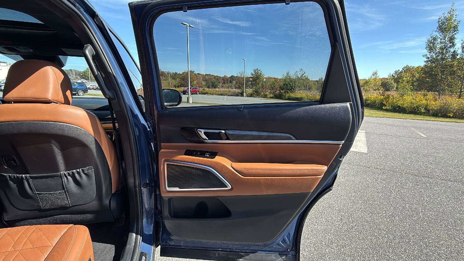 Used 2023 Kia Telluride SX Prestige X-Pro image 18