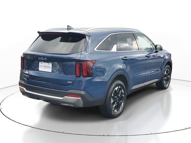 Certified 2025 Kia Sorento S image 4