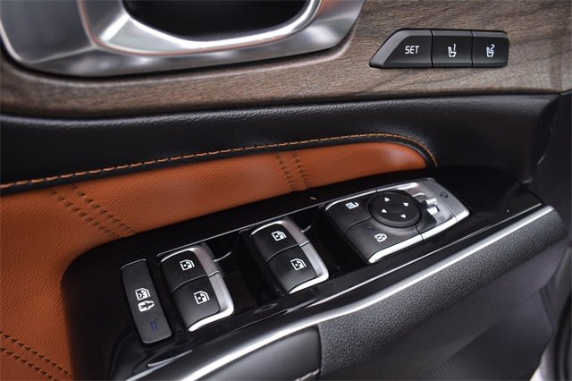 Certified 2022 Kia Sorento SX Prestige w/ Rust Color Package image 26