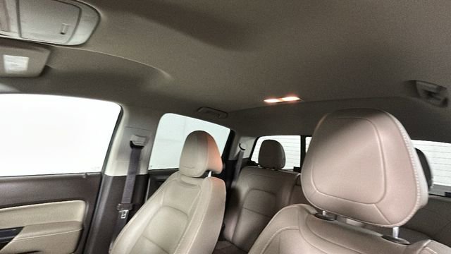 Used 2016 GMC Canyon SLT AWD/4WD image 13