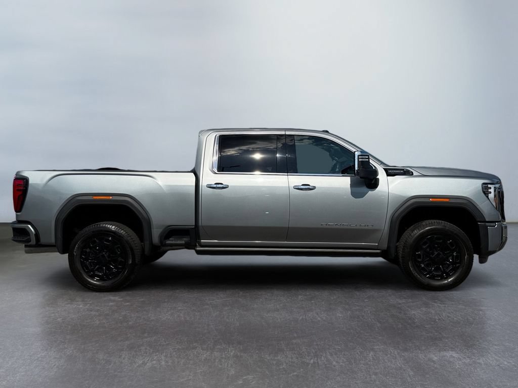 Used 2024 GMC Sierra 2500 Denali Ultimate w/ Snow Plow Prep/Camper Package AWD/4WD image 2