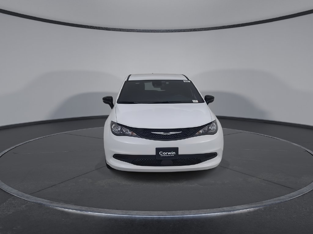 New 2027 Chrysler Pacifica LX FWD image 5