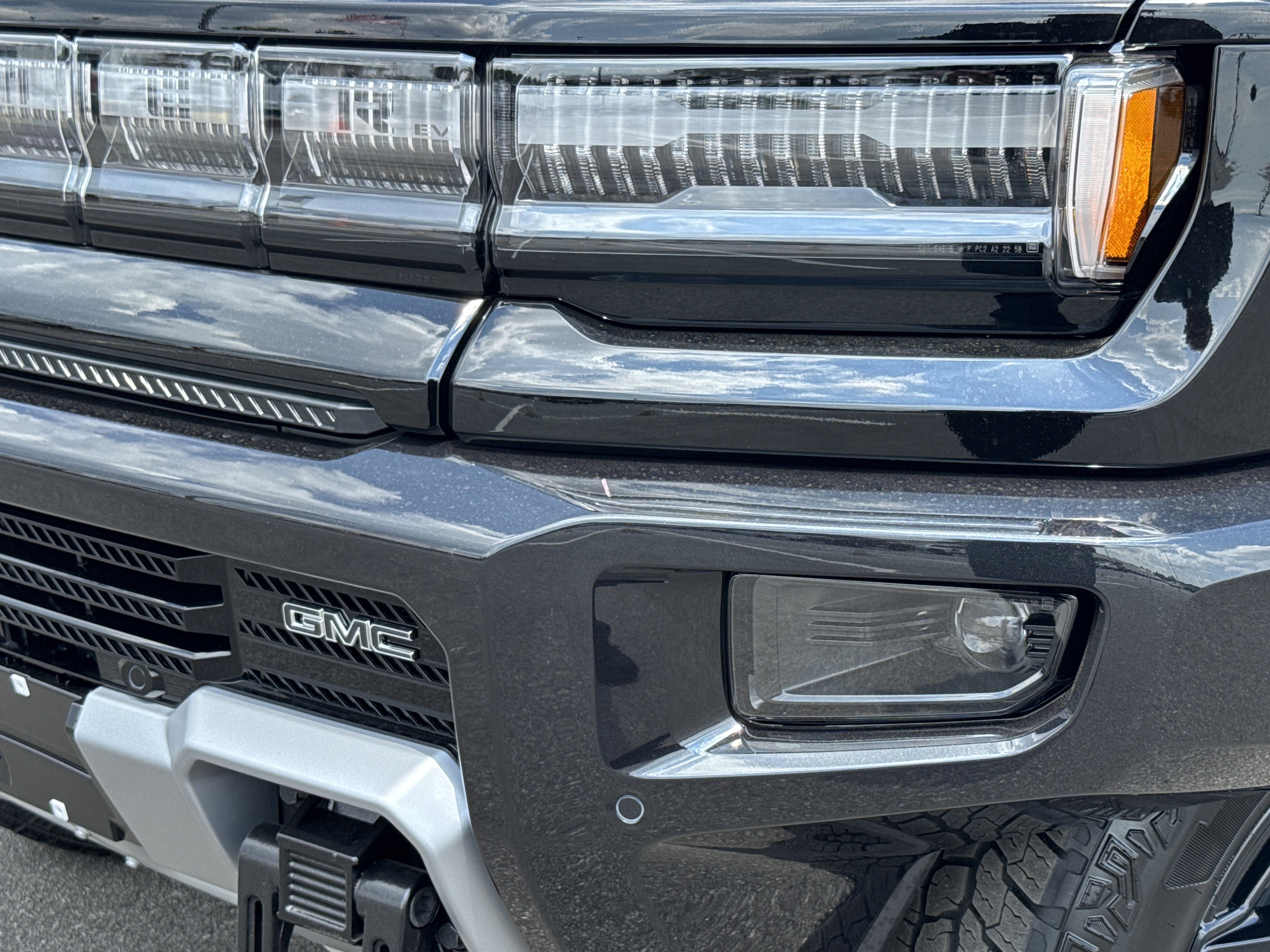 New 2026 GMC Hummer EV SUV image 6