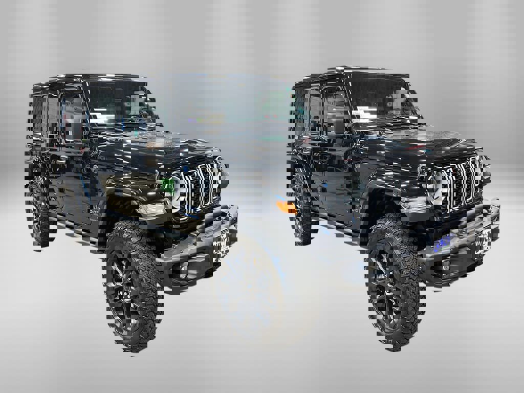 Used 2025 Jeep Wrangler Backcountry image 41