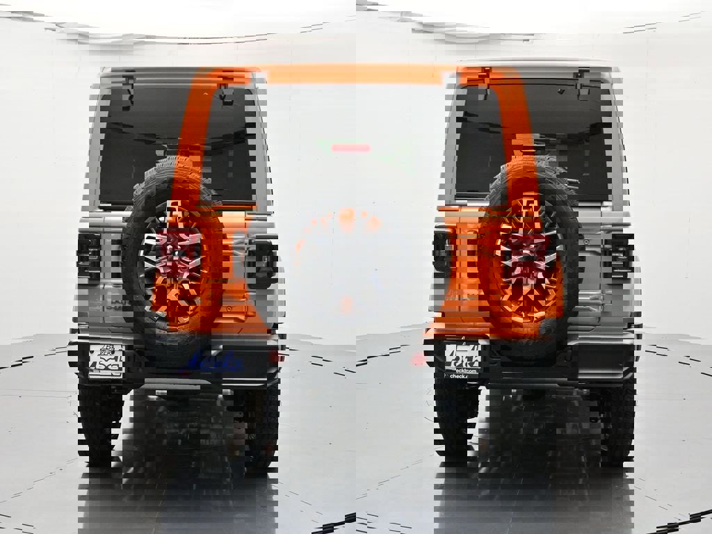 New 2025 Jeep Wrangler Unlimited Sahara image 6