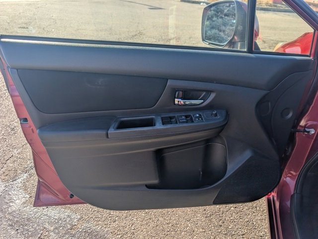 Used 2014 Subaru Impreza 2.0i Premium image 9