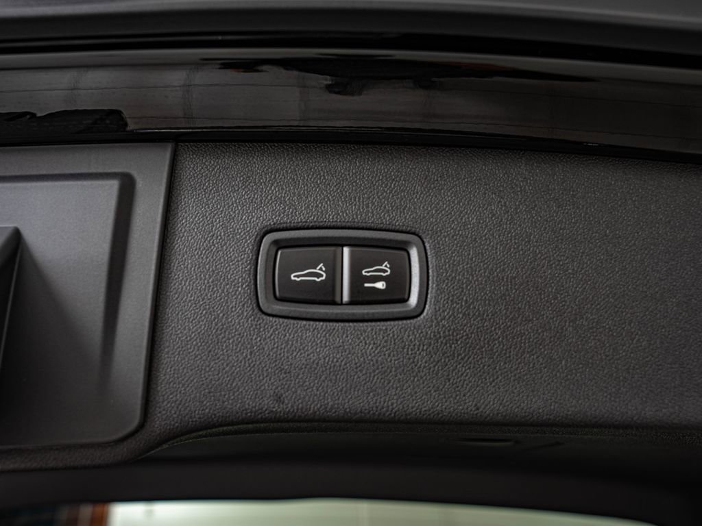 New 2026 Porsche Cayenne AWD/4WD image 40