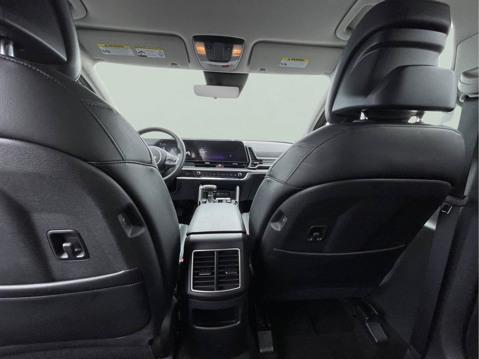 Used 2023 Kia Sportage EX AWD/4WD image 16