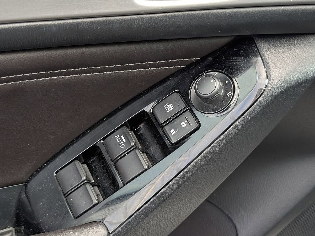 Used 2017 MAZDA MAZDA3 Touring image 26