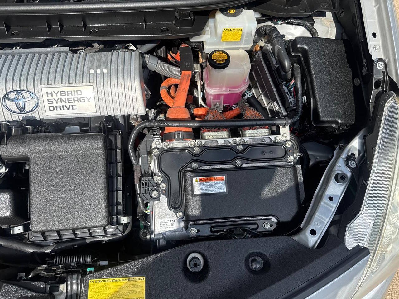 Used 2013 Toyota Prius V Two FWD image 36