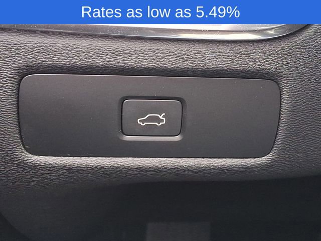 Certified 2023 Volvo XC60 B5 Plus w/ Climate Package image 28