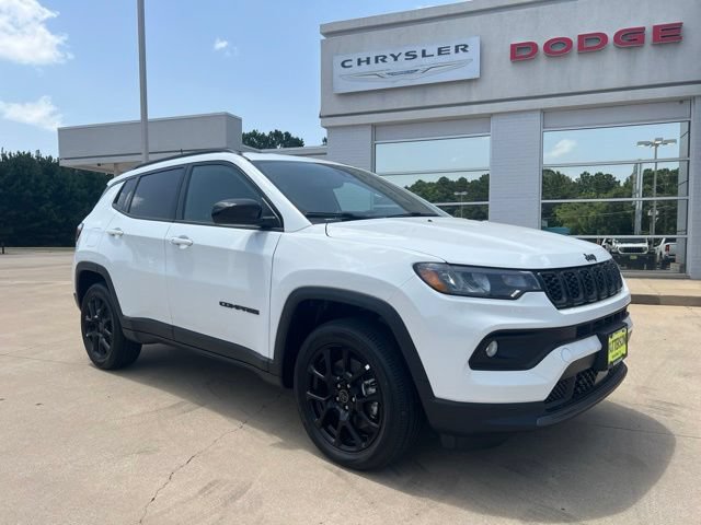 New 2026 Jeep Compass Latitude AWD/4WD image 4