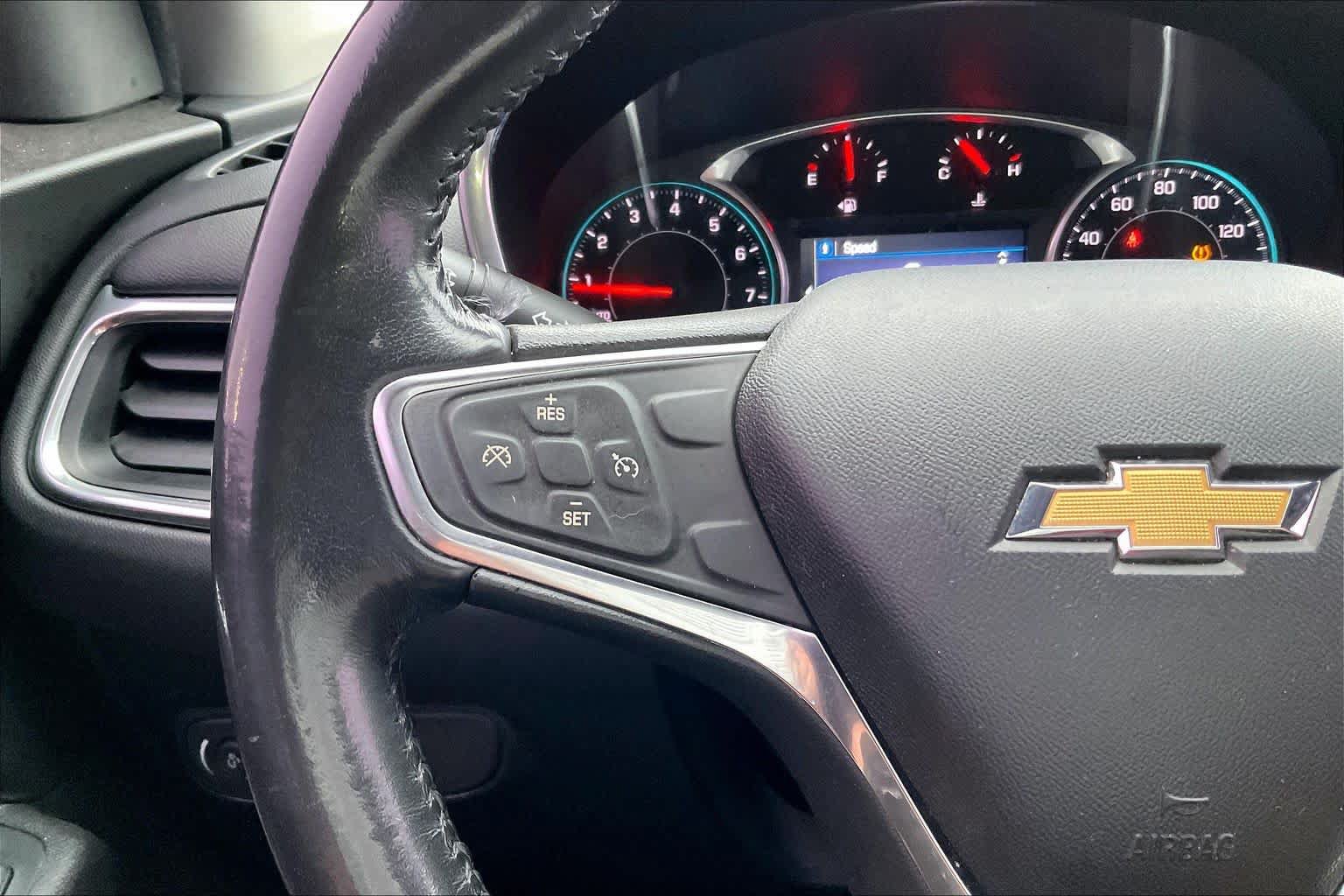 Used 2019 Chevrolet Equinox LT FWD image 22