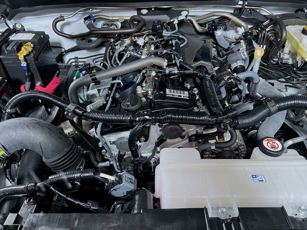 Certified 2025 Toyota Tacoma SR5 AWD/4WD image 26