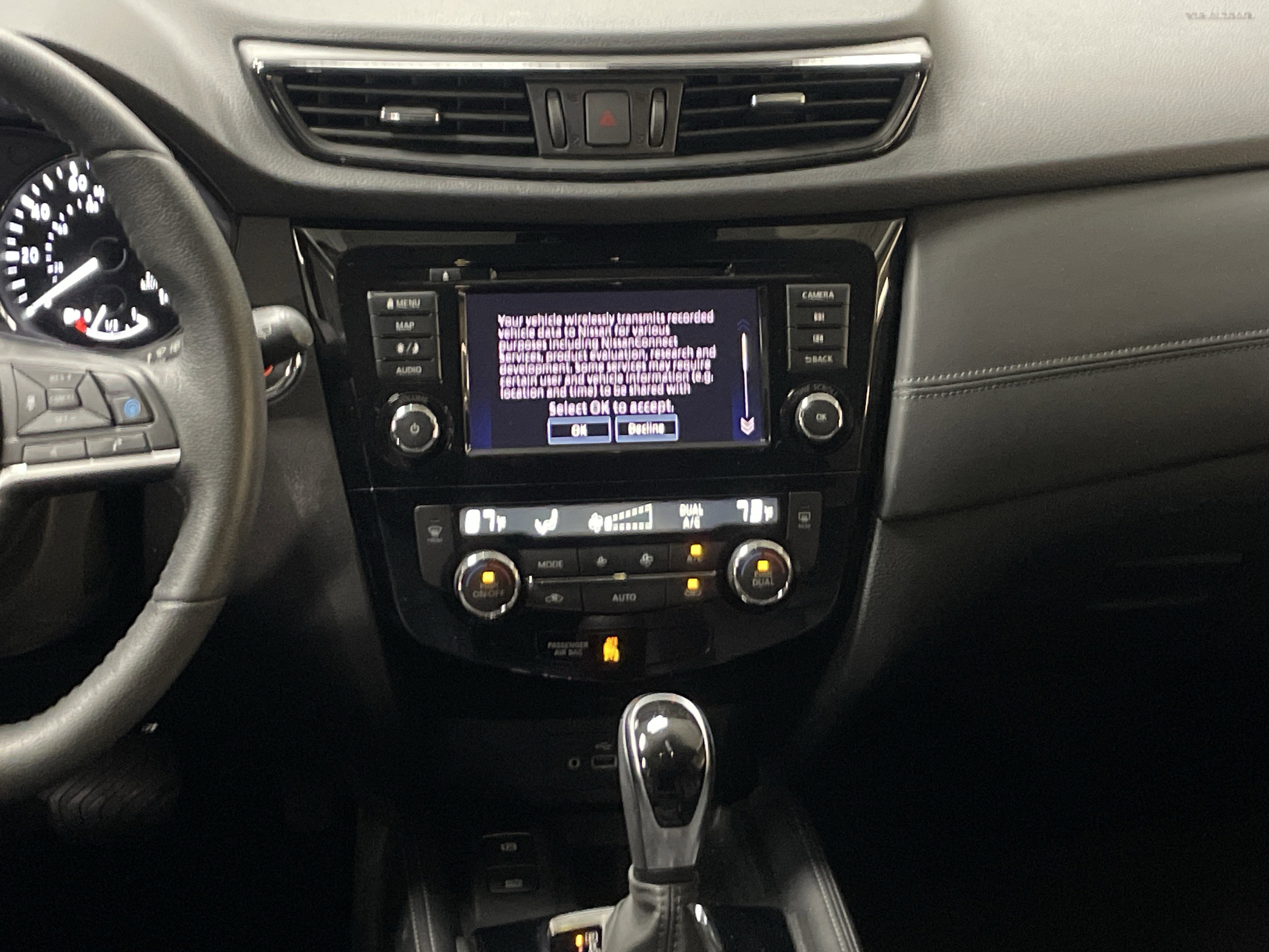 Used 2020 Nissan Rogue SL image 31