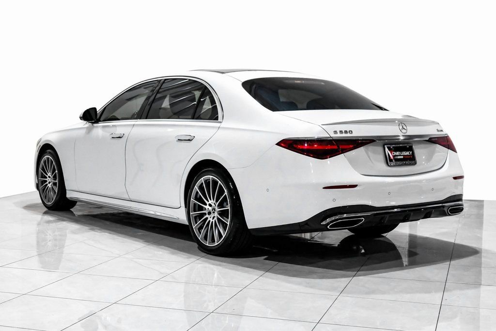 Used 2025 Mercedes-Benz S 580 4MATIC Sedan image 9