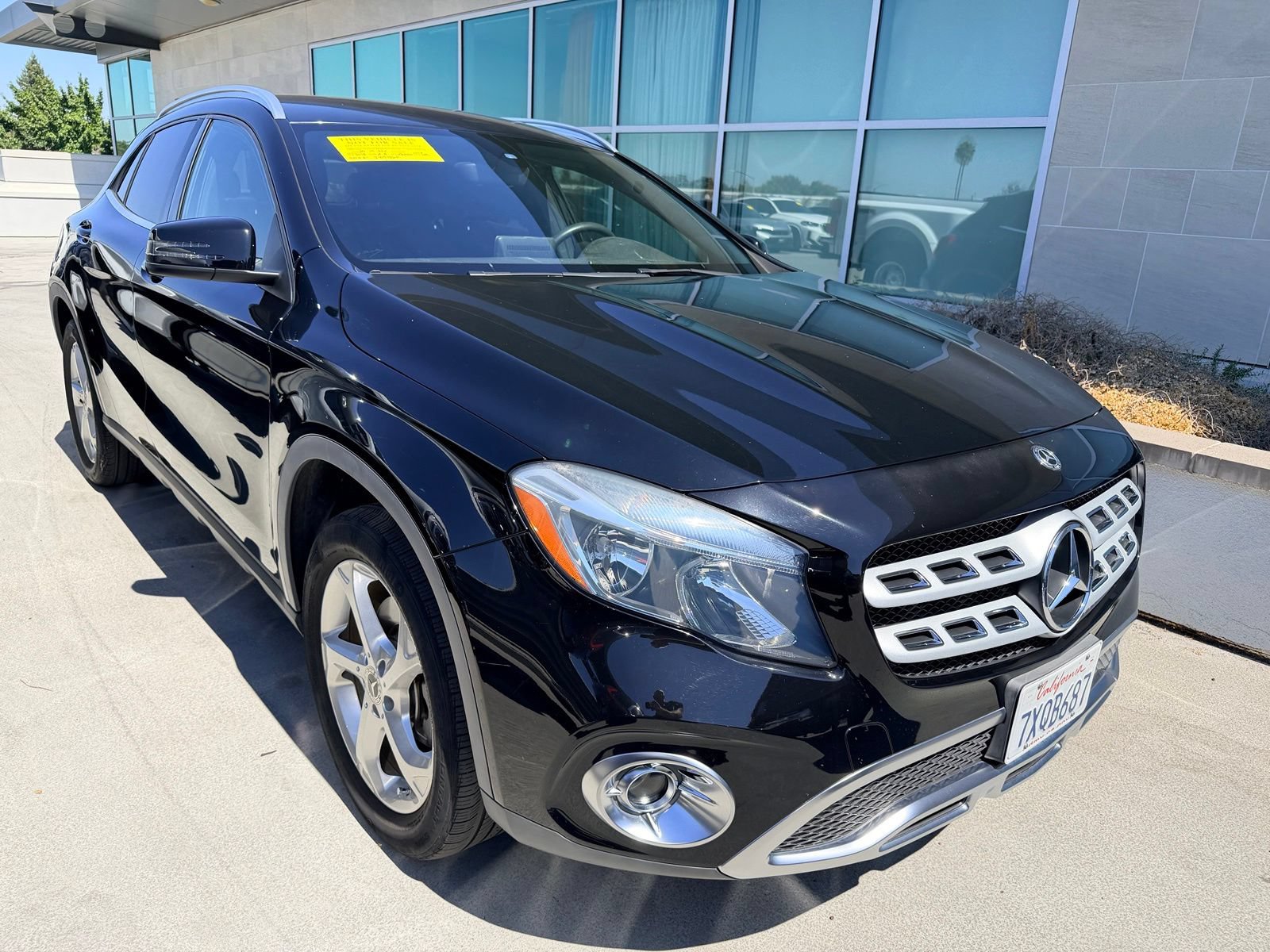 Used 2018 Mercedes-Benz GLA 250 4MATIC image 2
